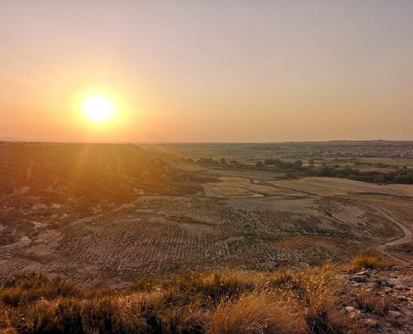 Atardece en la subida de la Mora, Sena